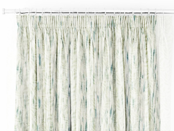 Pencil pleat curtain header