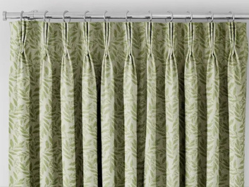 Pinch pleat curtain header